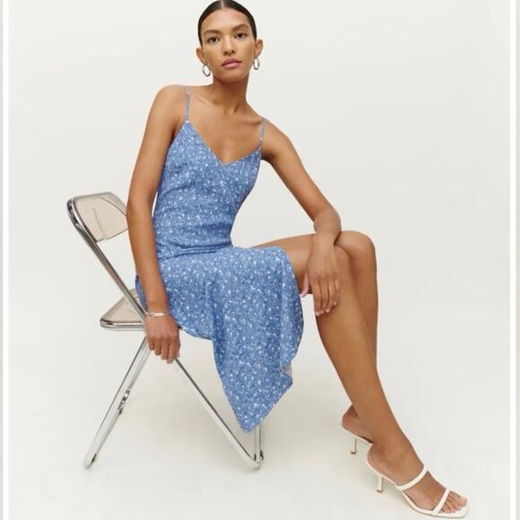 NWOT Reformation Crimini Blue Floral Midi Dress Slit Hem Women’s Size 0 - Picture 3 of 9